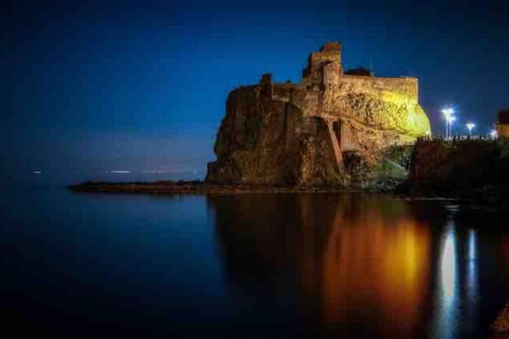 Malavoglia Suite 18 Aci Castello Luaran gambar